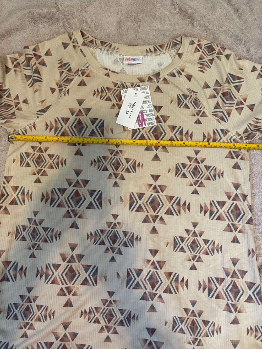 LuLaRoe Women's Hailey Short Sleeve Beige Aztec Print Shirt - Picture 4 of 5